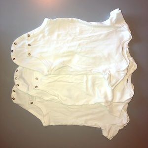 3pcs white onesie 7.99